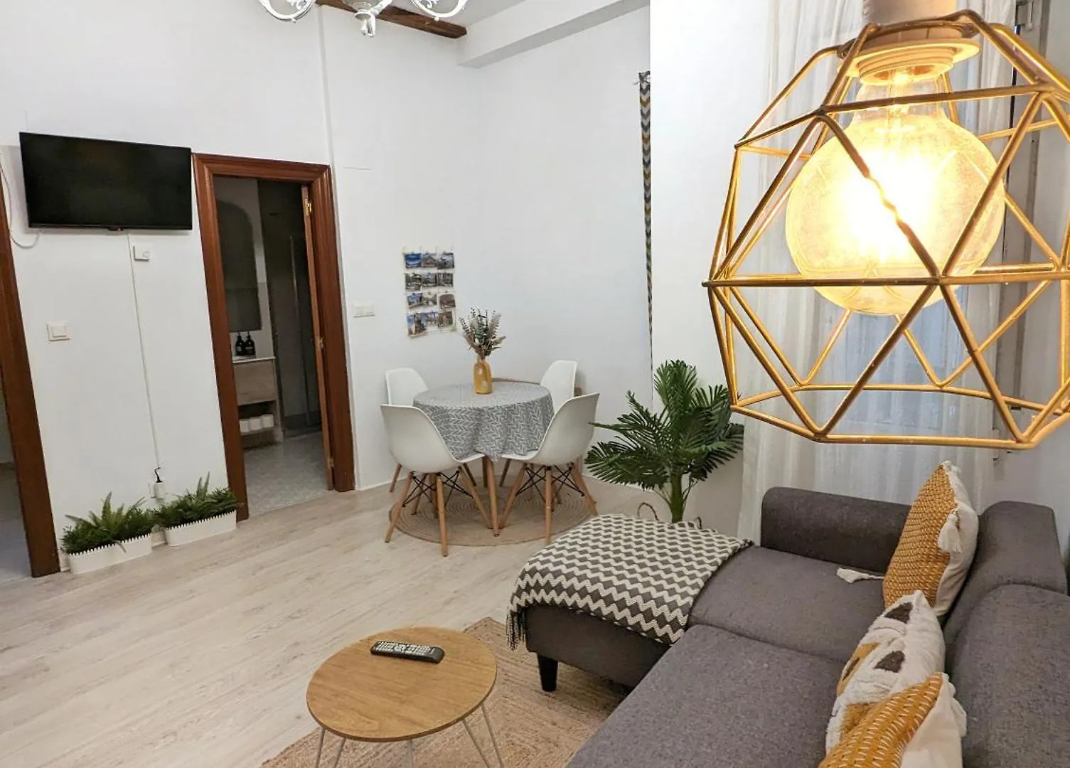 Επικοινωνία με το Apartamento Tranquilo Casco Viejo